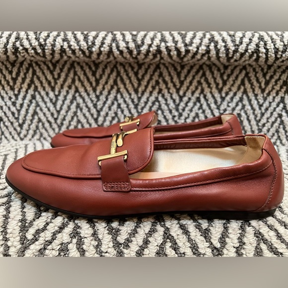 Tod's Brown Maple Brown Red Leather Double T Loafers Size 39 - Picture 5 of 7